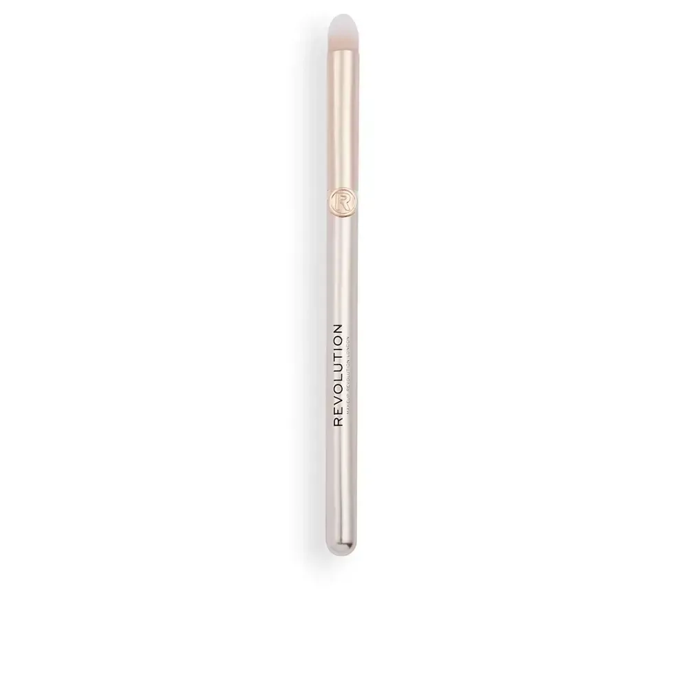Revolution Make Up BUFFING EYE crease brush #R3